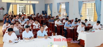 Đại biểu HĐND tỉnh tiếp xúc cử tri trước kỳ họp giữa năm