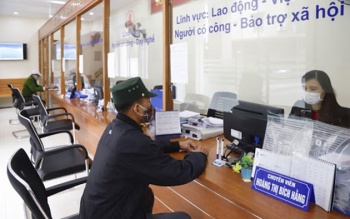 Con của người bị nhiễm chất độc hóa học có được chế độ nuôi dưỡng?