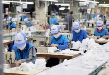 Thực hiện giảm ít nhất 30% điều kiện kinh doanh và tiếp tục giảm mạnh những năm tiếp theo