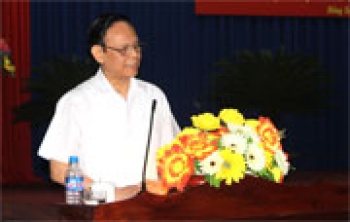 Xây dựng, phát triển văn hoá, con người đáp ứng yêu cầu phát triển bền vững đất nước