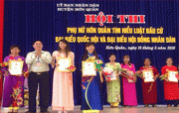 Hội liên hiệp phụ nữ đẩy mạnh truyền thông bầu cử