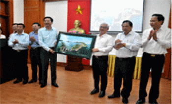 Đoàn cán bộ tỉnh Bình Phước học tập kinh nghiệm tại tỉnh Quảng Ninh