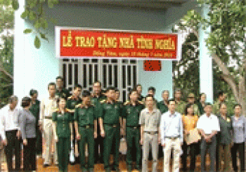Cử tri kiến nghị về việc hỗ trợ nhà cho người có công