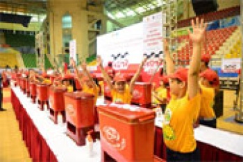 Hưởng ứng chương trình “Mười triệu bàn tay sạch”