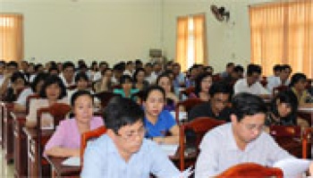 Đảng ủy Khối các cơ quan tỉnh tổ chức hội nghị thông tin thời sự tháng 11/2016