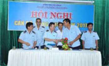 Cục Hải quan thu ngân sách năm 2016 đạt 437,14 tỷ đồng