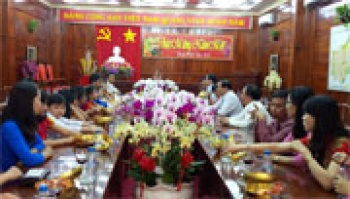 Văn phòng UBND tỉnh họp mặt đầu năm mới