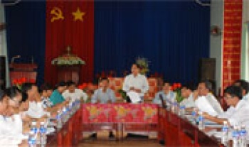 Kiểm tra tiến độ xây dựng nông thôn mới xã Tiến Thành