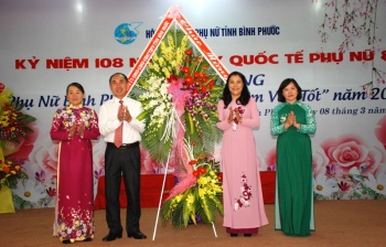 Kỷ niệm Ngày Quốc tế phụ nữ, tuyên dương “Phụ nữ Fv88.com thể thao, casino, bắn cá, nổ hũ và lô đề nói lời hay, làm việc tốt”