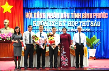 Miễn nhiệm và bầu bổ sung Ủy viên UBND tỉnh nhiệm kỳ 2016-2021