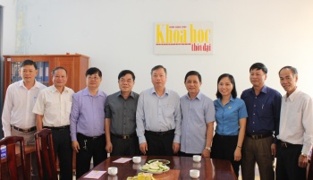 Thăm, chúc tết nguyên lãnh đạo tỉnh qua các thời kỳ