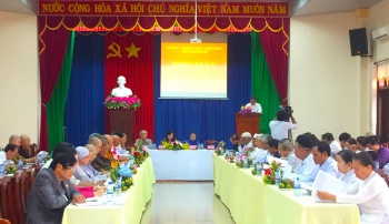 Họp mặt chức sắc, chức việc các tôn giáo