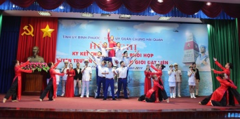 Ký kết Chương trình phối hợp tuyên truyền biển, đảo, biên giới đất liền