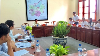 Họp Tổ thu hút đầu tư và tháo gỡ khó khăn cho doanh nghiệp