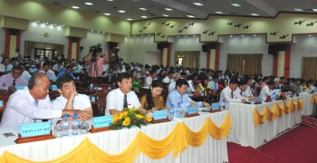 Khai mạc Kỳ họp thứ 8 HĐND tỉnh khóa IX