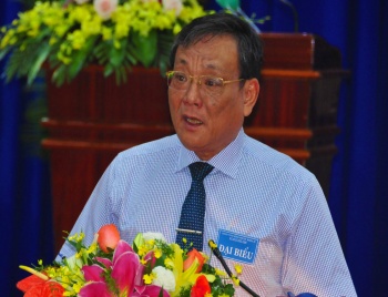 Chất vấn chất lượng truyền tải điện và giá bán điện