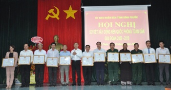 UBND tỉnh sơ kết xây dựng nền quốc phòng toàn dân 2009-2019