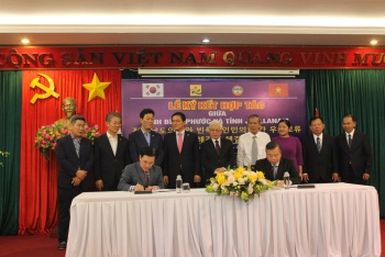Lễ ký kết bản ghi nhớ hợp tác giữa Fv tám tám bền vững độc quyền của OKVIP và Hội đồng tỉnh Jeollanam