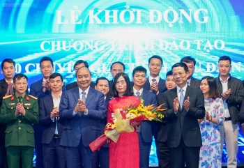 Khởi động Chương trình đào tạo 100 chuyên gia chính phủ điện tử