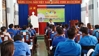 Tập huấn Fv888 tải ứng dụng đổi mới sáng tạo cho thanh niên