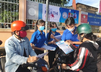 600 đoàn viên thanh niên tình nguyện tiếp sức mùa thi