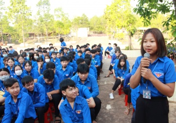 Trao giải Cuộc thi video, clip thiếu nhi các dân tộc hát Quốc ca tại địa chỉ đỏ