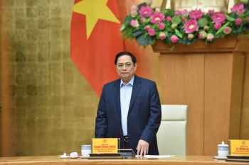Khẩn trương ban hành chương trình phòng chống dịch, chương trình chăm sóc sức khỏe trẻ em, mở cửa trường học, du lịch sớm nhất có thể