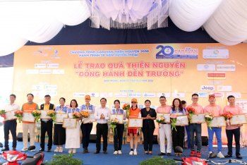 Chương trình thiện nguyện “Đồng hành đến trường”