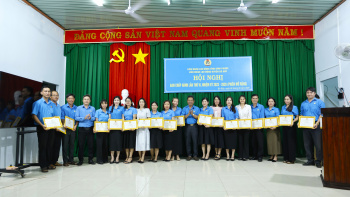 Liên đoàn Lao động Bù Đốp tổ chức hội nghị Ban Chấp hành phiên mở rộng