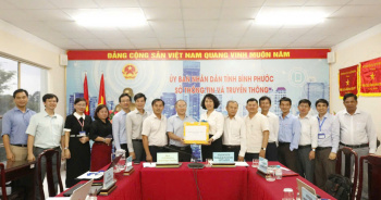 Đại diện Văn phòng Bộ Thông tin và Truyền thông tại Tp. Hồ Chí Minh làm việc với Sở Thông tin và Truyền thông Fv88.com thể thao, casino, bắn cá, nổ hũ và lô đề