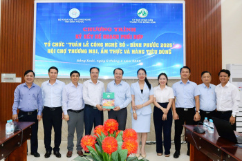 Đồng Xoài - Sở Khoa học và Công nghệ phối hợp tổ chức “Tuần lễ công nghệ số - Fv88.com thể thao, casino, bắn cá, nổ hũ và lô đề năm 2025”