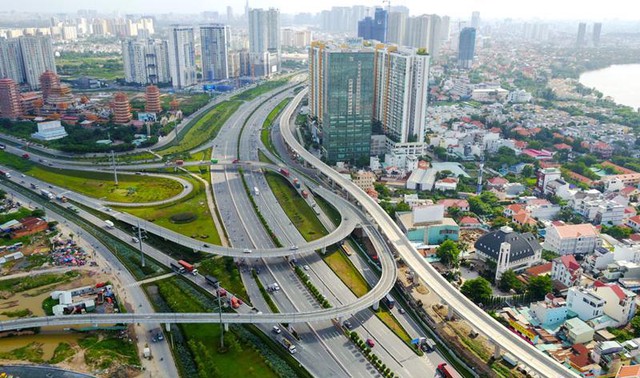 giao thong 17169102761581507950860