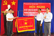 Hội khuyến học các cấp trao hàng ngàn suất học bổng cho học sinh hiếu học