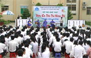 Truyền cảm hứng đờn ca tài tử cho học sinh