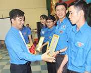 Hội thi tin học khối cán bộ, công chức trẻ và khối học sinh tỉnh năm 2017