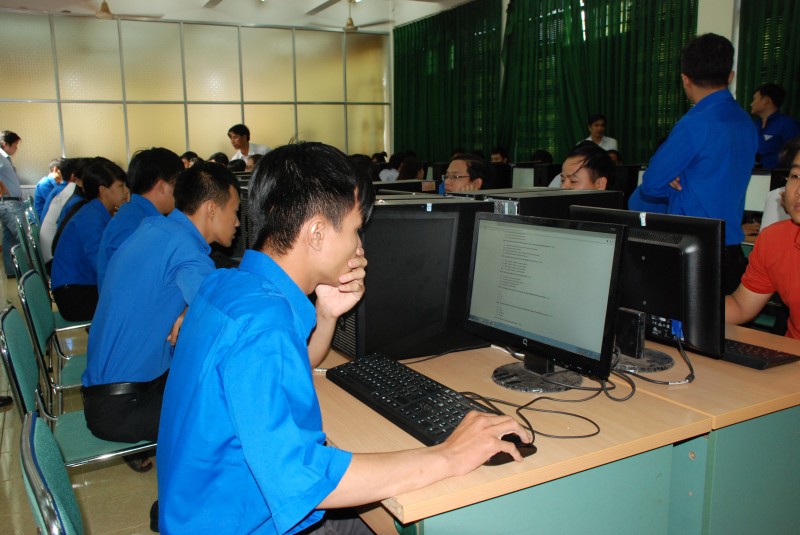 Hoi thi tin hoc