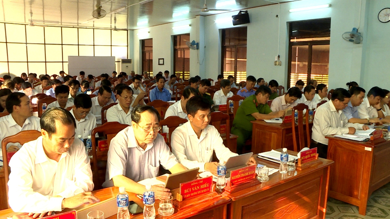 BCH Huyen uy PR