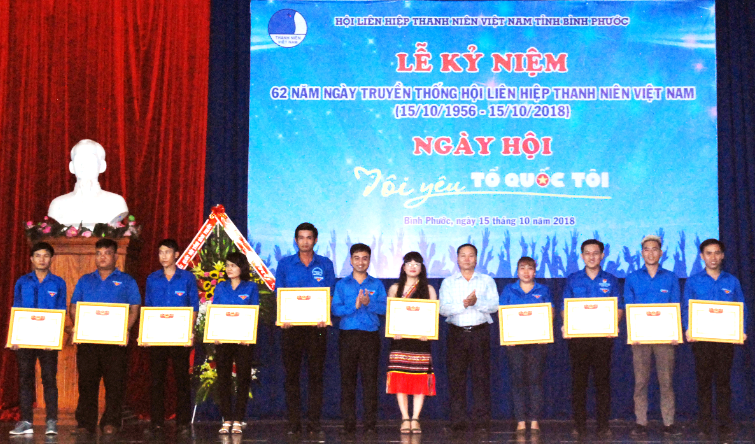 Toi yeu To quoc toi