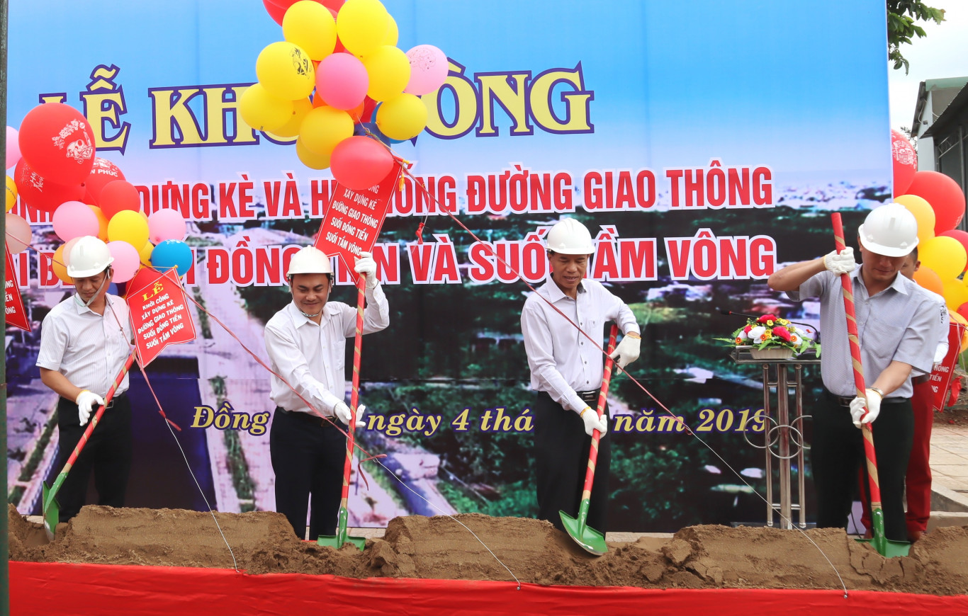 khoi cong du an dong xoai 2 suoi