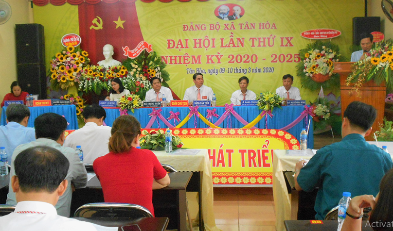 dai hoi xa tan hoa