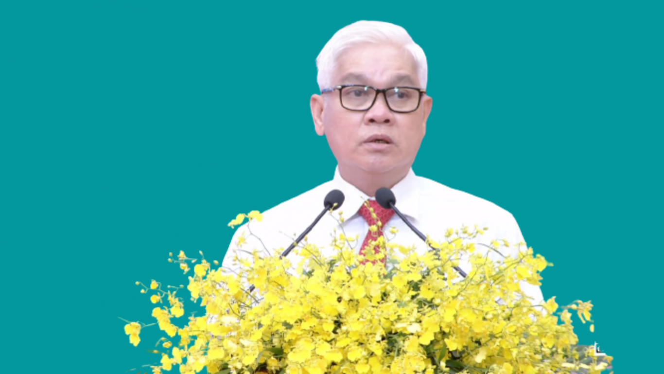 Bi thu Tinh uy NVL