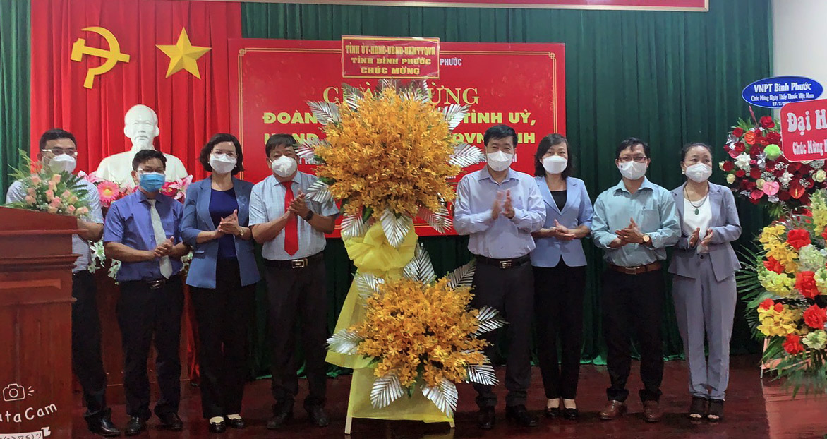 Ngay thay thuoc VN