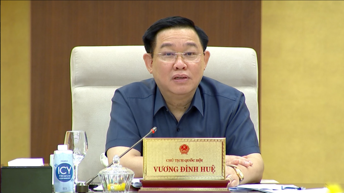 chu tich QH Vuong Dinh Hue