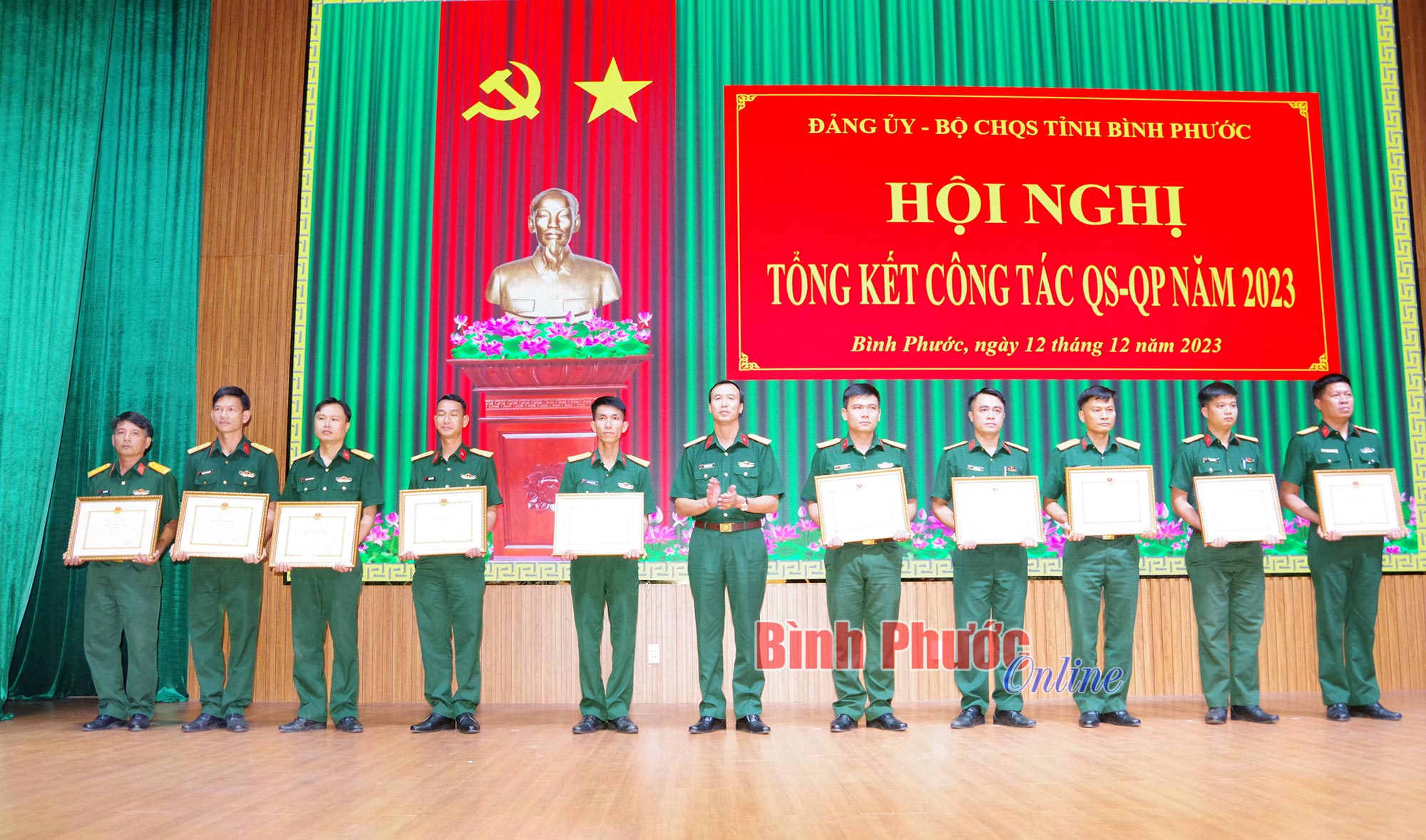 bo chqs tinh trao thuong cho cac tap the va ca nhan hoan thanh xuat sac nhiem vu nam 2023 13152412122023