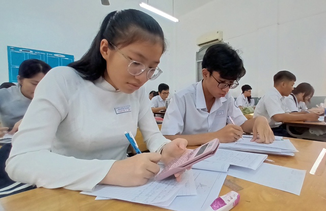 a 1 trang 18 19 178 16877999978891010503932 1691568651183167333119 1709893444944307356826