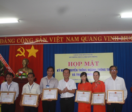 khen thuong